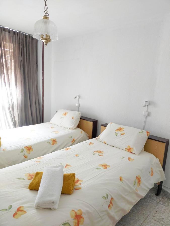 Habitaciones Valen Zaragoza Eksteriør bilde